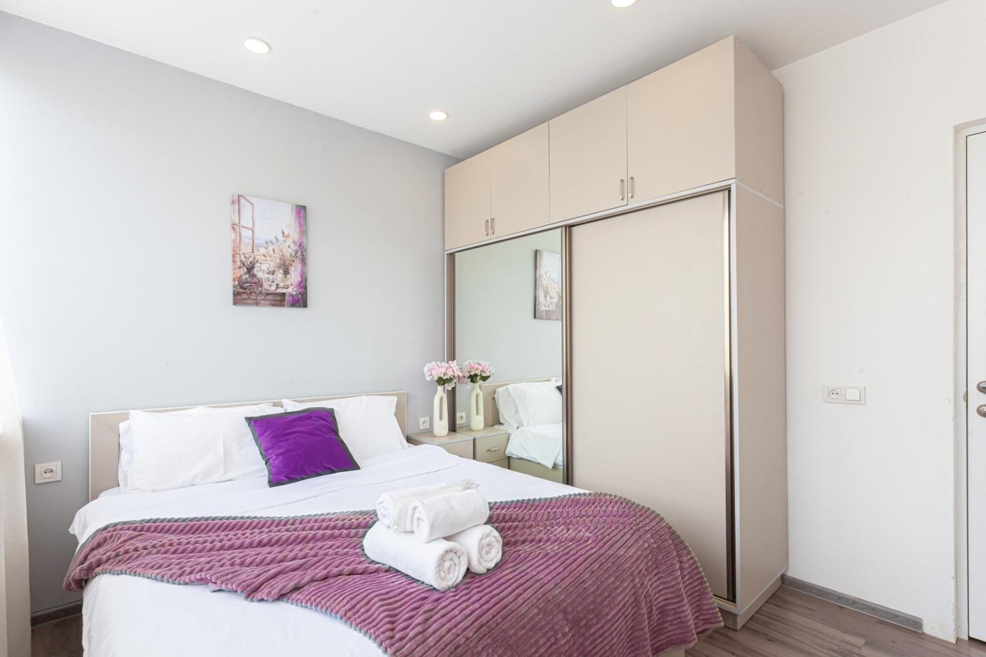 Stay Inn Apartments On 33 Sayat-Nova Avenue เยเรวาน ภายนอก รูปภาพ