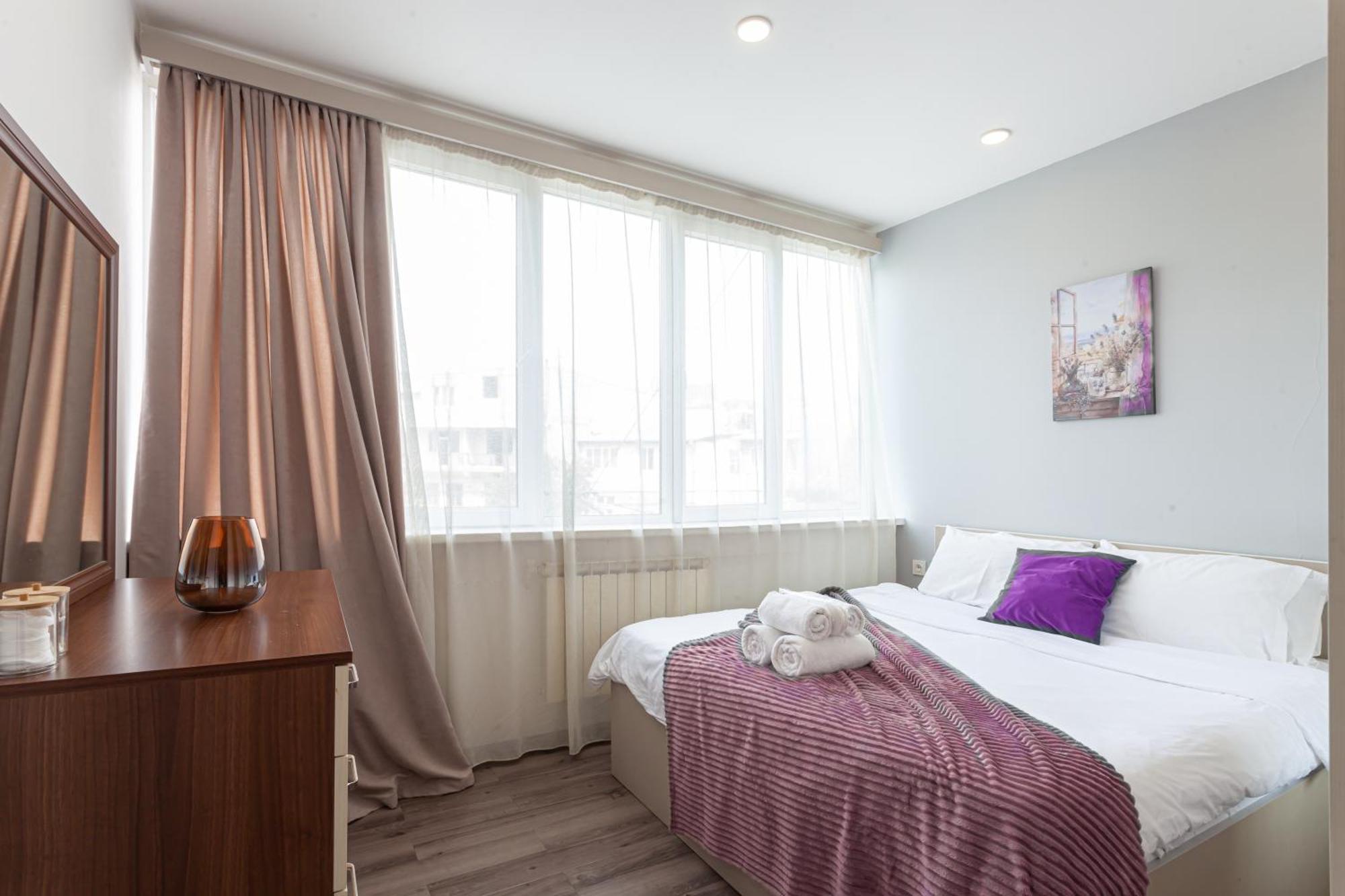 Stay Inn Apartments On 33 Sayat-Nova Avenue เยเรวาน ภายนอก รูปภาพ