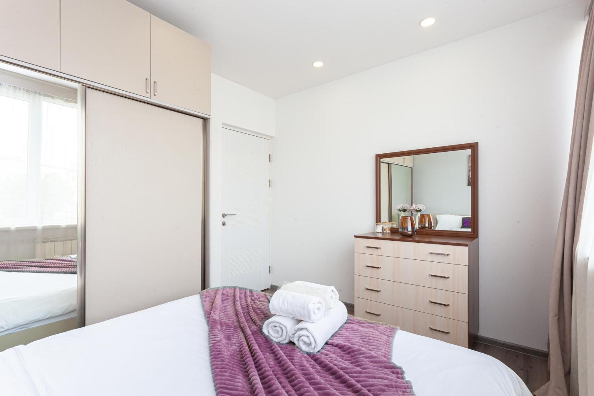 Stay Inn Apartments On 33 Sayat-Nova Avenue เยเรวาน ภายนอก รูปภาพ