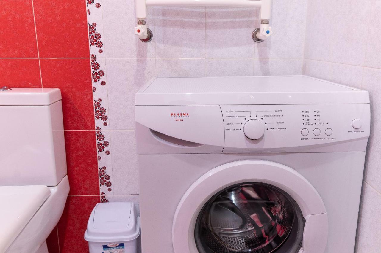Stay Inn Apartments On 33 Sayat-Nova Avenue เยเรวาน ภายนอก รูปภาพ